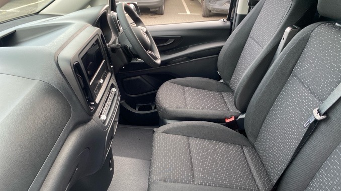 Mercedes-Benz Vito EL2 Electric Fwd 85kW 66kWh Pro Van Auto - Image 18
